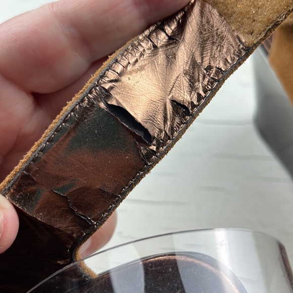 REACTION KENNETH COLE size 6M upper leather GOOD SOLE - Picture 9 of 10